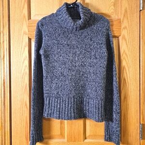Bass turtleneck sweater, womans medium, gray